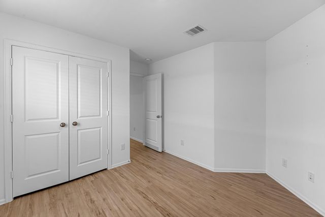 444 Maple Bend Lane, La Marque, TX 77568