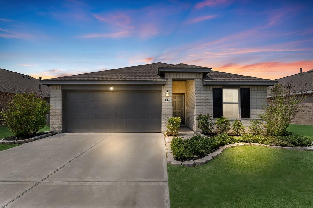 444 Maple Bend Lane, La Marque, TX 77568