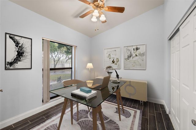 3094 S Oakland Forest Drive 1702, Oakland Park, FL 33309