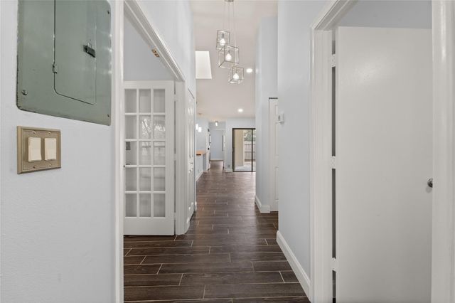 3094 S Oakland Forest Drive 1702, Oakland Park, FL 33309