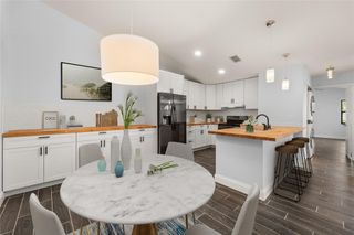 3094 S Oakland Forest Drive 1702, Oakland Park, FL 33309