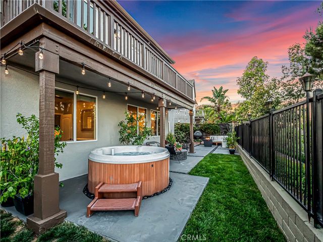 2430 Avis Court, Signal Hill, CA 90755