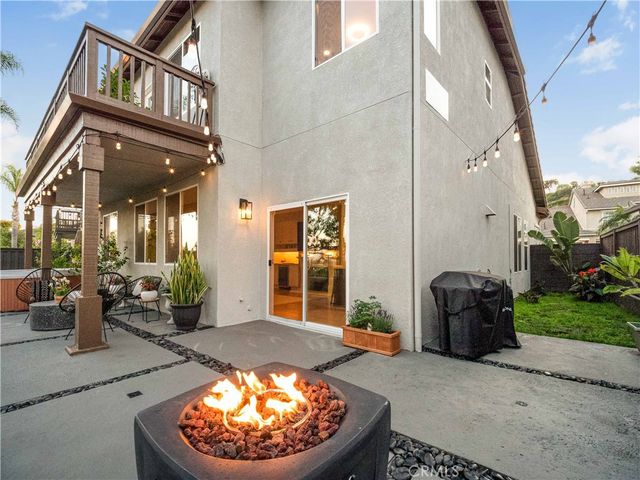 2430 Avis Court, Signal Hill, CA 90755