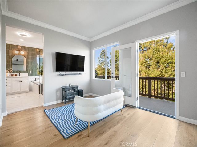 2430 Avis Court, Signal Hill, CA 90755