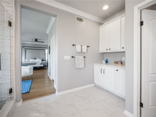 2430 Avis Court, Signal Hill, CA 90755