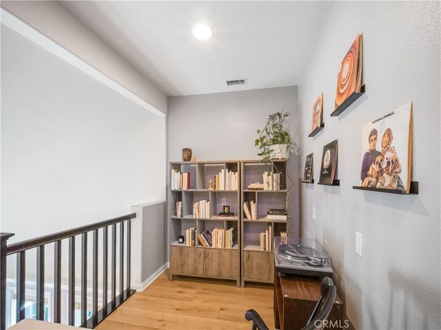 2430 Avis Court, Signal Hill, CA 90755