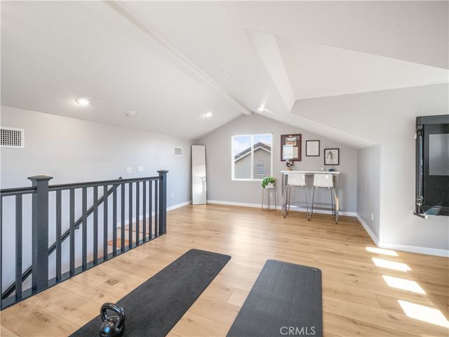 2430 Avis Court, Signal Hill, CA 90755