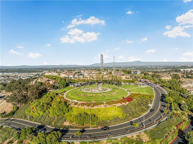 2430 Avis Court, Signal Hill, CA 90755