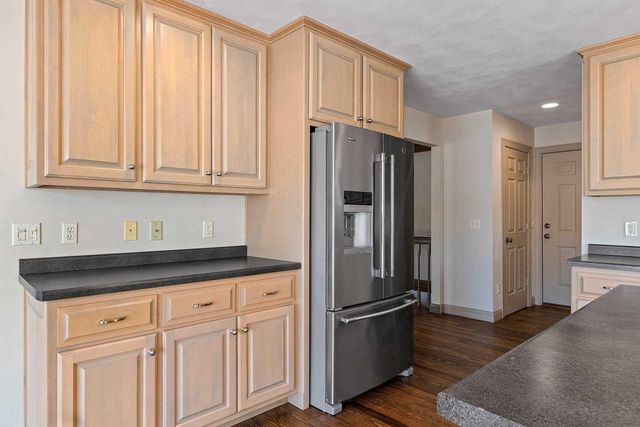 309 LOUISE DRIVE, Wrightstown, WI 54180