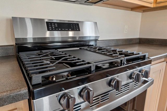 309 LOUISE DRIVE, Wrightstown, WI 54180