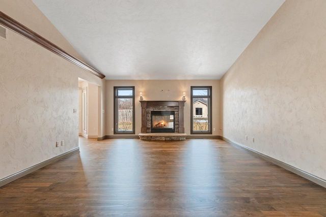 309 LOUISE DRIVE, Wrightstown, WI 54180