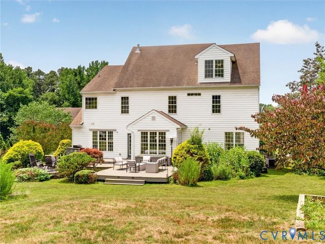 7478 Troub Ln, Mechanicsville, VA 23111