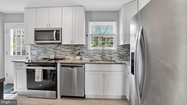 457 MAINVIEW CT, Glen Burnie, MD 21061