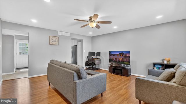457 MAINVIEW CT, Glen Burnie, MD 21061