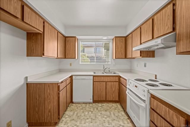 4386 Albatross Way, Oceanside, CA 92057