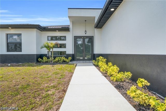 2909 Dora AVE N, Lehigh Acres, FL 33971