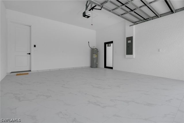2909 Dora AVE N, Lehigh Acres, FL 33971