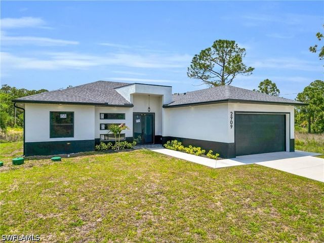 2909 Dora AVE N, Lehigh Acres, FL 33971