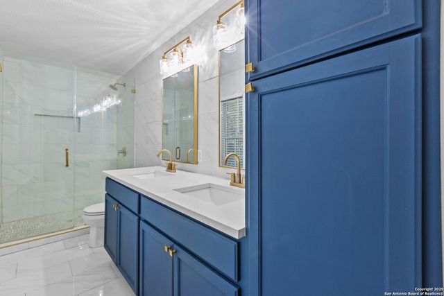 10003 silver, San Antonio, TX 78254