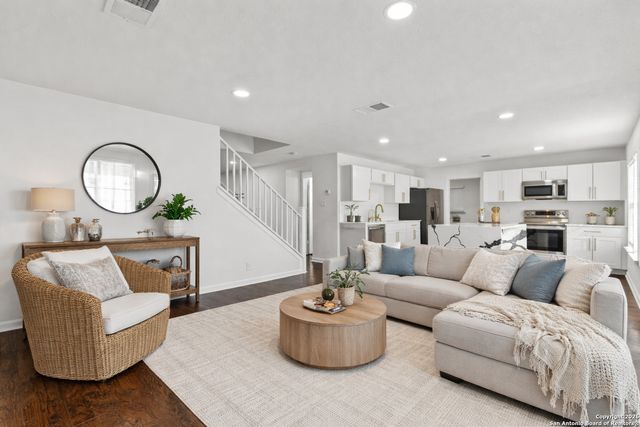 10003 silver, San Antonio, TX 78254