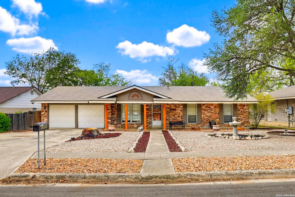 13731 LANDMARK HL, San Antonio, TX 78217