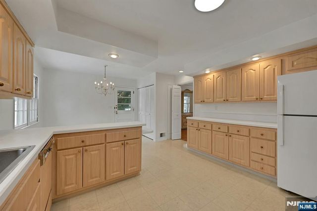 229 Allison Court, Englewood, NJ 07631