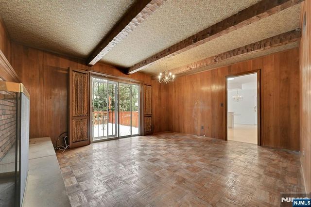 229 Allison Court, Englewood, NJ 07631