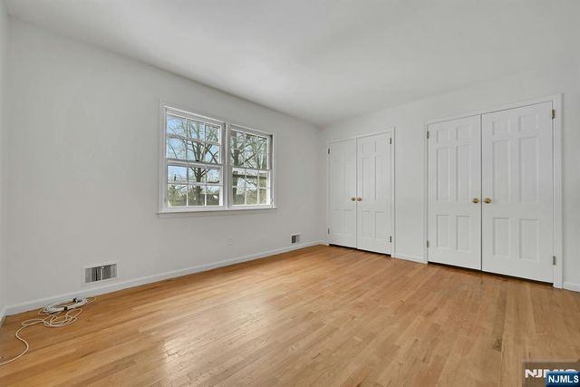 229 Allison Court, Englewood, NJ 07631