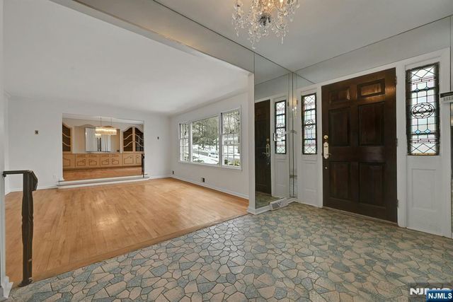 229 Allison Court, Englewood, NJ 07631