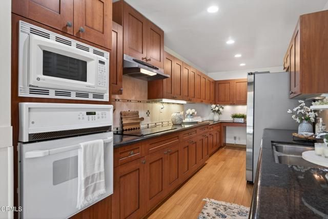 1610 Edgewater Lane, Camarillo, CA 93010