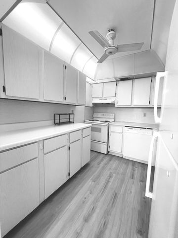 725 Lori Drive 412, Palm Springs, FL 33461