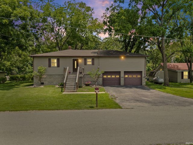 11344 W Horseshoe Bend Road, Brookston, IN 47923
