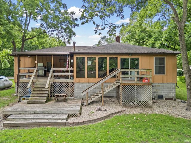 11344 W Horseshoe Bend Road, Brookston, IN 47923