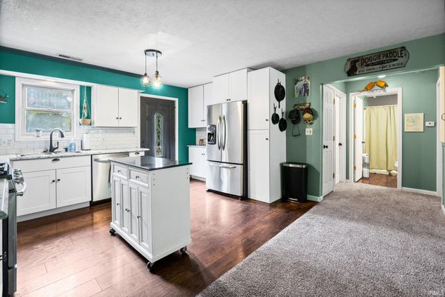 11344 W Horseshoe Bend Road, Brookston, IN 47923