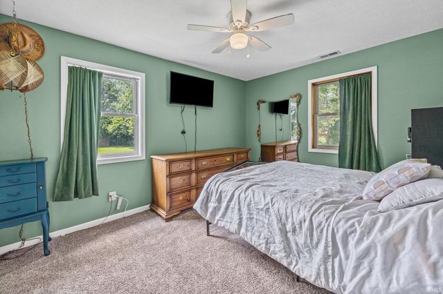 11344 W Horseshoe Bend Road, Brookston, IN 47923