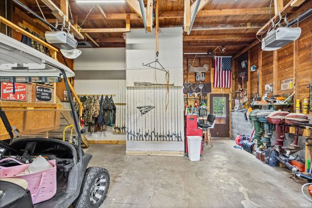11344 W Horseshoe Bend Road, Brookston, IN 47923