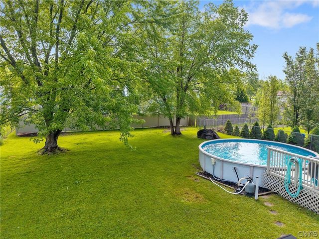 8448 Chinkapin Circle, Cicero, NY 13039
