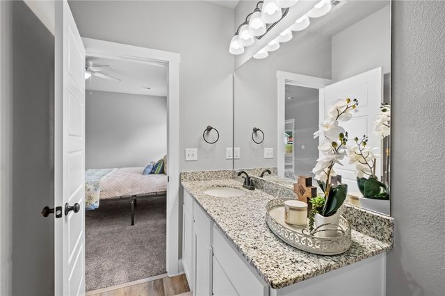 920 Snyder Springs Loop, Watts, OK 74964