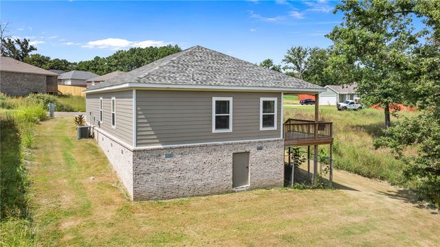 920 Snyder Springs Loop, Watts, OK 74964