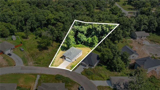 920 Snyder Springs Loop, Watts, OK 74964