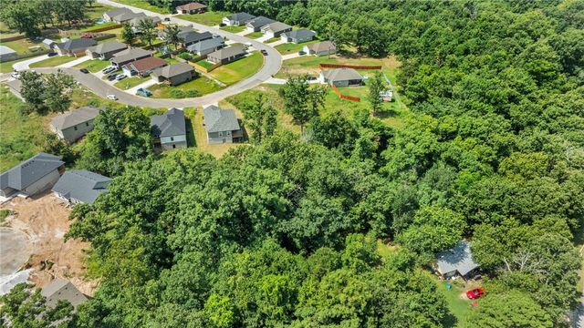 920 Snyder Springs Loop, Watts, OK 74964