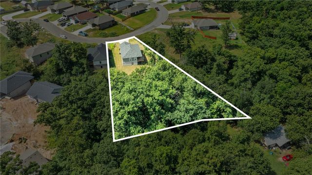 920 Snyder Springs Loop, Watts, OK 74964