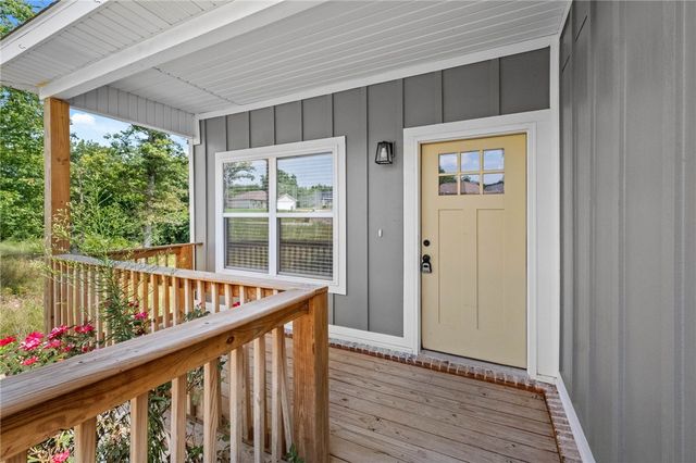 920 Snyder Springs Loop, Watts, OK 74964