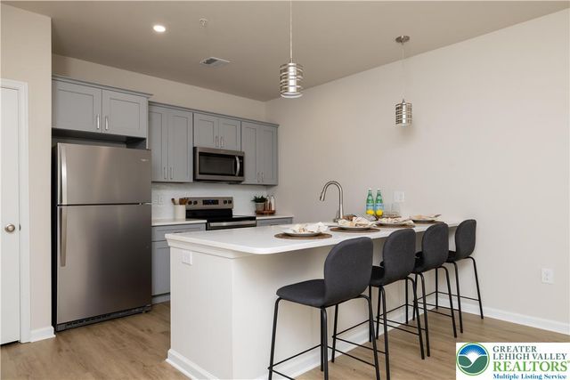 2897 Easton Avenue 303, Bethlehem City, PA 18017