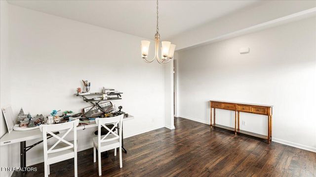 240 Summer Glenn Lane, Loudon, TN 37774