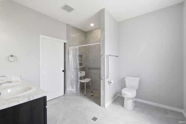 14719 Verona Lakes Passage, Fort Wayne, IN 46814