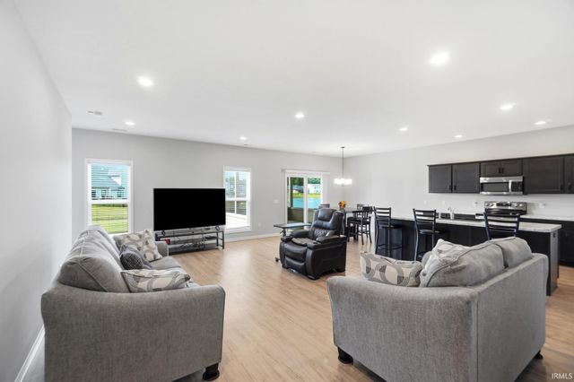 14719 Verona Lakes Passage, Fort Wayne, IN 46814