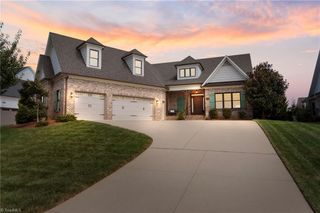 5828 Zinfandel Street, Winston-salem, NC 27106