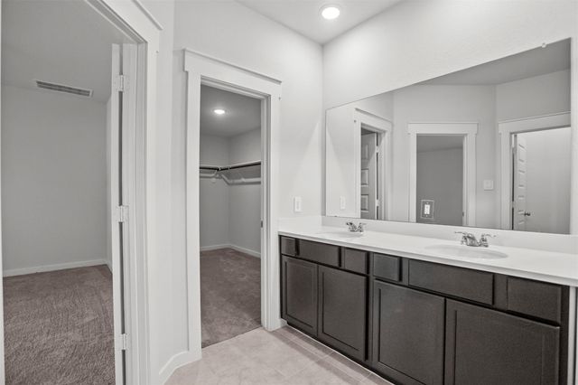 30290 Kingston Heath Drive, Cleveland, TX 77327