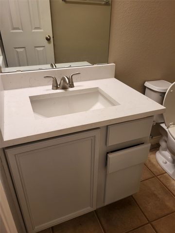 6925 Planters Row Drive, Mckinney, TX 75070